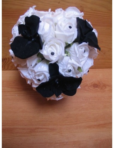 Bouquet pour Mariage "Coeur Noir et Blanc" fait main sur mesure