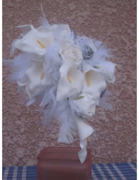 Magnifique Bouquet de Mariée blanc ou ivoire avec arums, roses ...