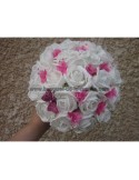 Bouquet de mariée rond fuchsia avec roses, diamants, papillons