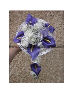 Bouquet Cascade pour mariage thème Arums prune et roses gris argent