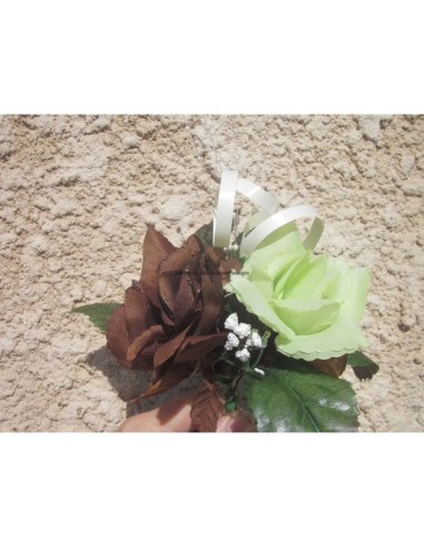 Lot Mariage 239: bouquets, boutonnière, 2 petites orchidées.