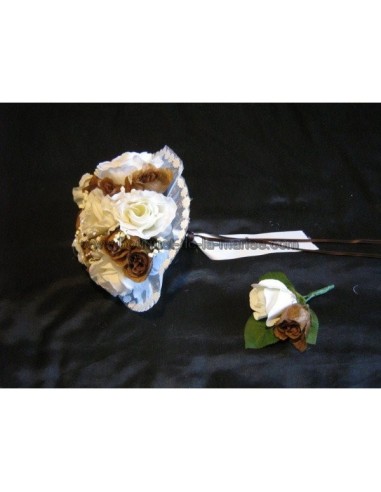 Bouquet de mariée et boutonnière thème chocolat avec roses, perles