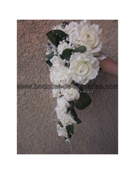 Promotion Bouquet mariage tombant thème Champagne ou ivoire