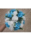 Bouquet de mariée rond thème turquoise, bleu et blanc avec roses