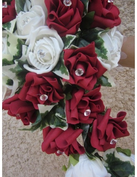 Bouquet Mariage Cascade "Lola" des roses et diamants fantaisies