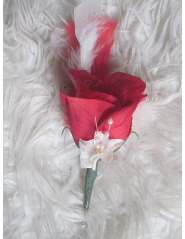 Beau Bouquet mariée rond avec belles roses, plumes et perles