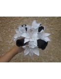 Bouquet demoiselle honneur avec plusieurs couleurs disponibles