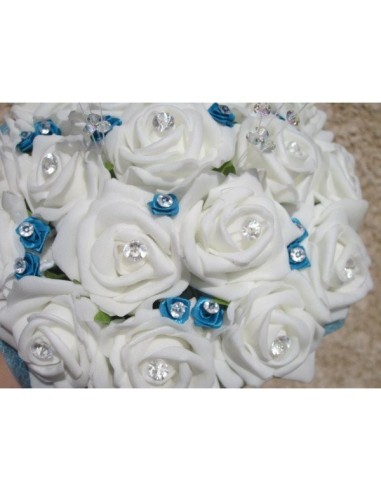 Bouquet mariée Rond avec roses blanches / turquoises et diamants