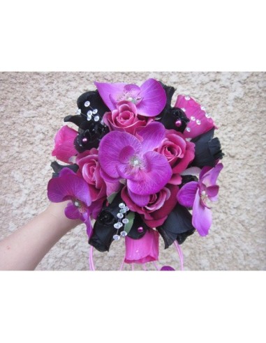 Bouquet de mariage cascade thème fuchsia noir avec diamants