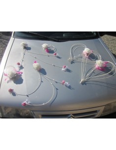 Lot décoration voiture mariage thème fushia, blanc avec coeurs