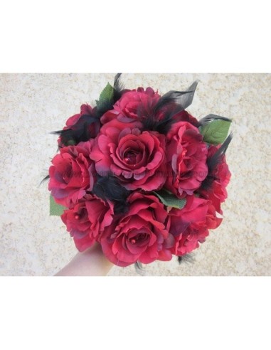 Bouquet de mariée Rond Rouge et Noir fait avec des plumes et perles