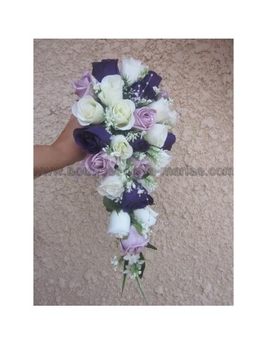 Bouquet mariage retombant style Parme et Prune avec perles, roses