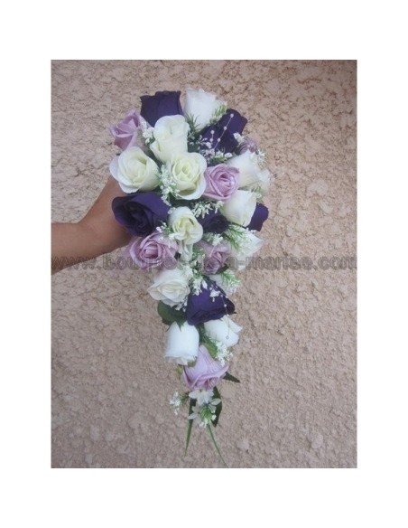 Bouquet mariage retombant style Parme et Prune avec perles, roses
