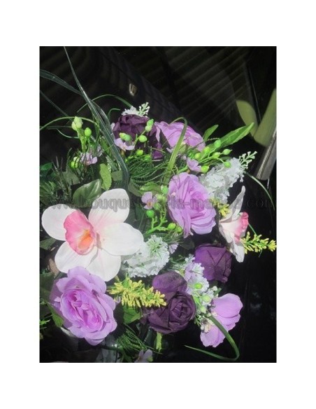 Décoration de voiture de mariage: Bouquet de fleurs parme et violet