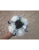 Bouquet demoiselle d\'honneur avec roses noires, argent+strass, tulle