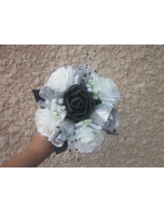 Bouquet demoiselle d'honneur avec roses noires, argent+strass, tulle