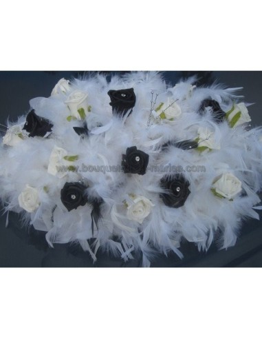 Bouquet de voiture mariage mariée plumes perles noir et blanc