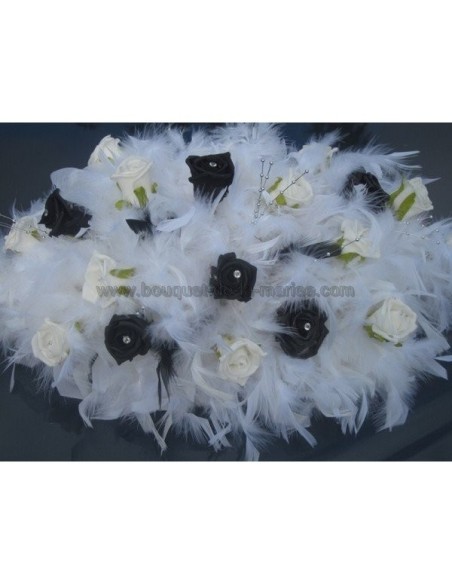 Bouquet de voiture mariage mariée plumes perles noir et blanc