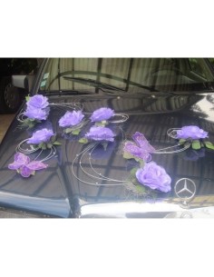 Composition de voiture de mariée thème parme, argent avec papillons