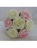 Bouquet Demoiselle honneur fait avec des roses, diamants fantaisie