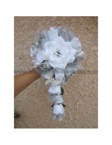 Bouquet mariage papillon blanc argent