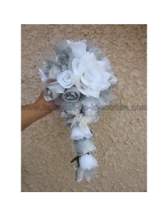 Bouquet de Mariée Tombant thème Papillon blanc et argent 2