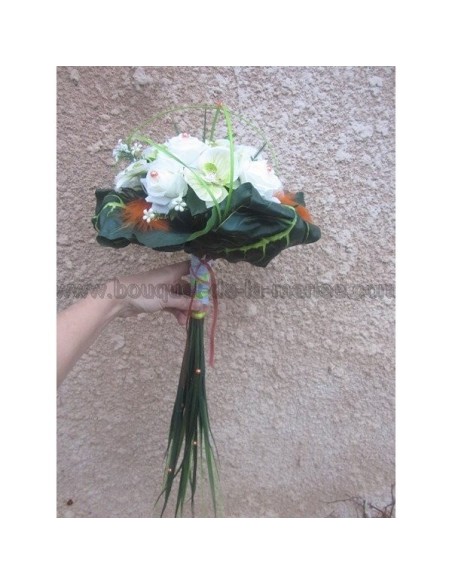 Magnifique Bouquet de la mariée sur tiges thème vert anis et orange