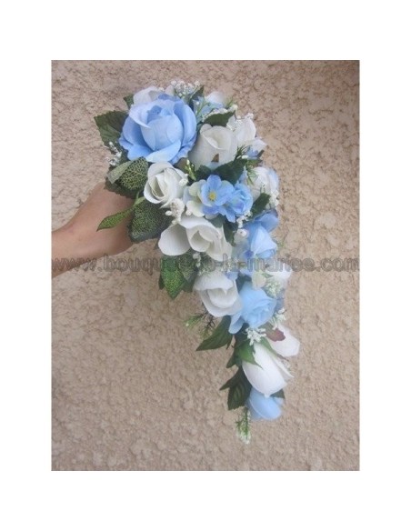 Bouquet de fleurs Cascade bleu ciel pour Mariage, boutonnière offerte