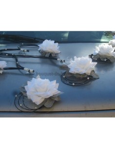 Belles Compositions florale pour mariage thème noir et blanc perlé 2