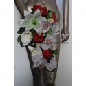 Bouquet mariage cascade avec lys, arums rouge, orchidées blanches