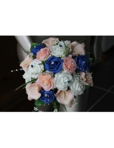 Bouquet de mariée Splendide thème bleu / rose avec arums et roses 2