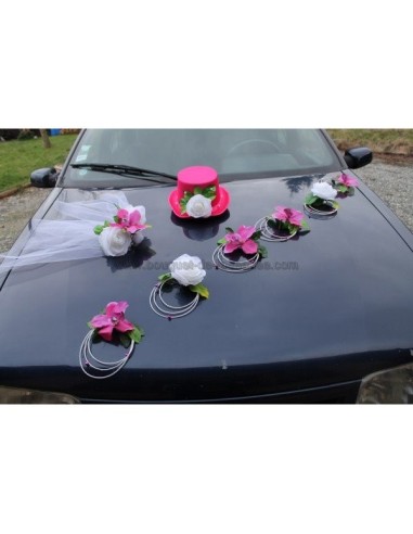 Decoration voiture mariage fuscha et blanc