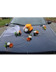Décoration voiture mariage blanc et orange chapeau