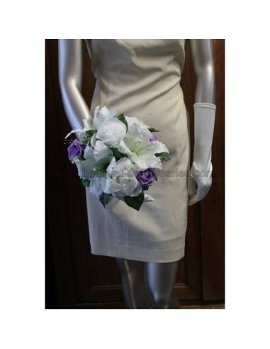 Magnifique bouquet de mariage rond thème blanc,parme avec LYS