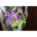 Bouquet demoiselle d'honneur avec fleurs couleur parme et vert anis