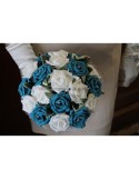 Bouquet de mariée rond turquoise, bleu,blanc avec roses et diamant