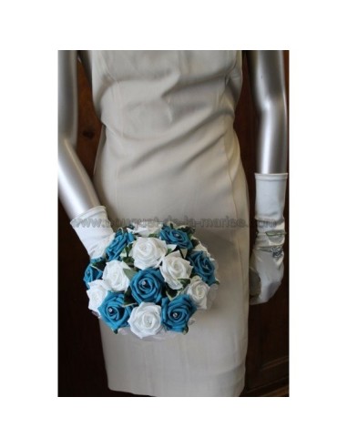Bouquet de mariée rond turquoise, bleu,blanc avec roses et diamant