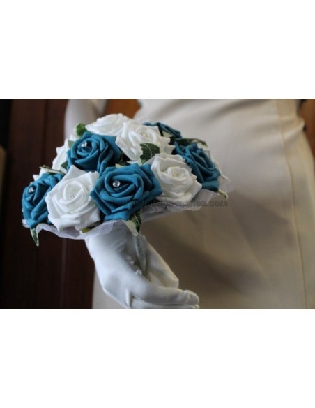Bouquet de mariée rond turquoise, bleu,blanc avec roses et diamant