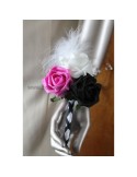 Bouquet de Mariage "baguette" avec des roses fuchsia,blanc et noir