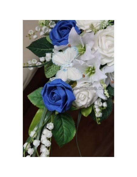 Bouquet pour Mariage avec Roses, Lys et Muguet blanc et bleu Bouquet pour Mariage avec Roses, Lys et Muguet blanc et bleu