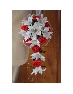Bouquet de Mariée tombant thème lys, roses, perles rouge/blanc