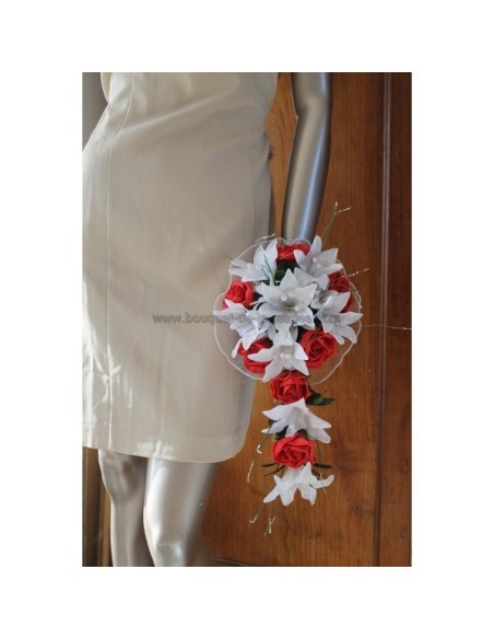 Bouquet de Mariée tombant thème lys, roses, perles rouge/blanc