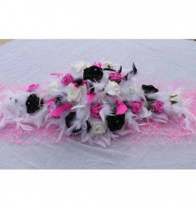 Bouquet de table fuschia noir et blanc plumes
