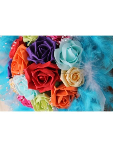 Bouquet de la mariée thème Arc en ciel avec plumes et perles!