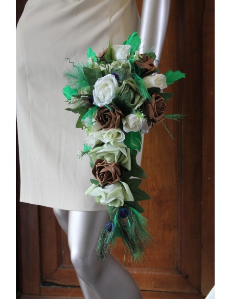 Bouquet de Mariage Cascade thème Paon Chocolat Vert Ecru