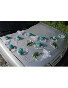 Décoration de voiture pour mariage thème turquoise avec papillons 2