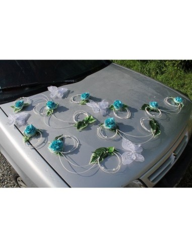 Décoration de voiture pour mariage thème turquoise avec papillons