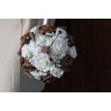 Bouquet Mariée Rond avec Roses Chocolat, Blanc et Perles