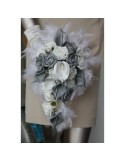 Bouquet Fleurs Mariage Cascade thème Arums & Roses gris et blanc