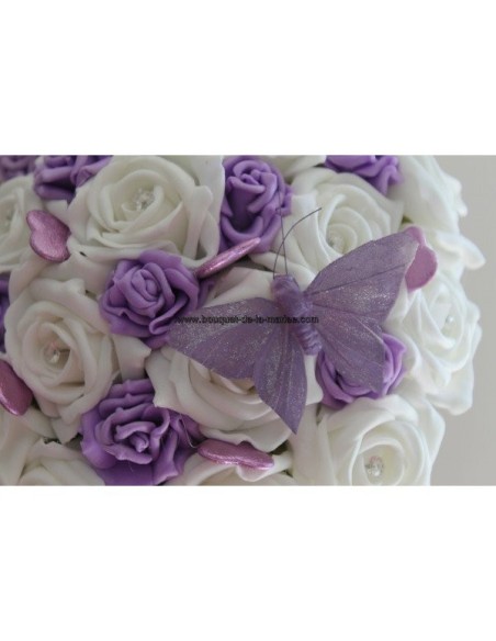 Bouquet mariée blanc et parme avec cœurs, papillons et diamants